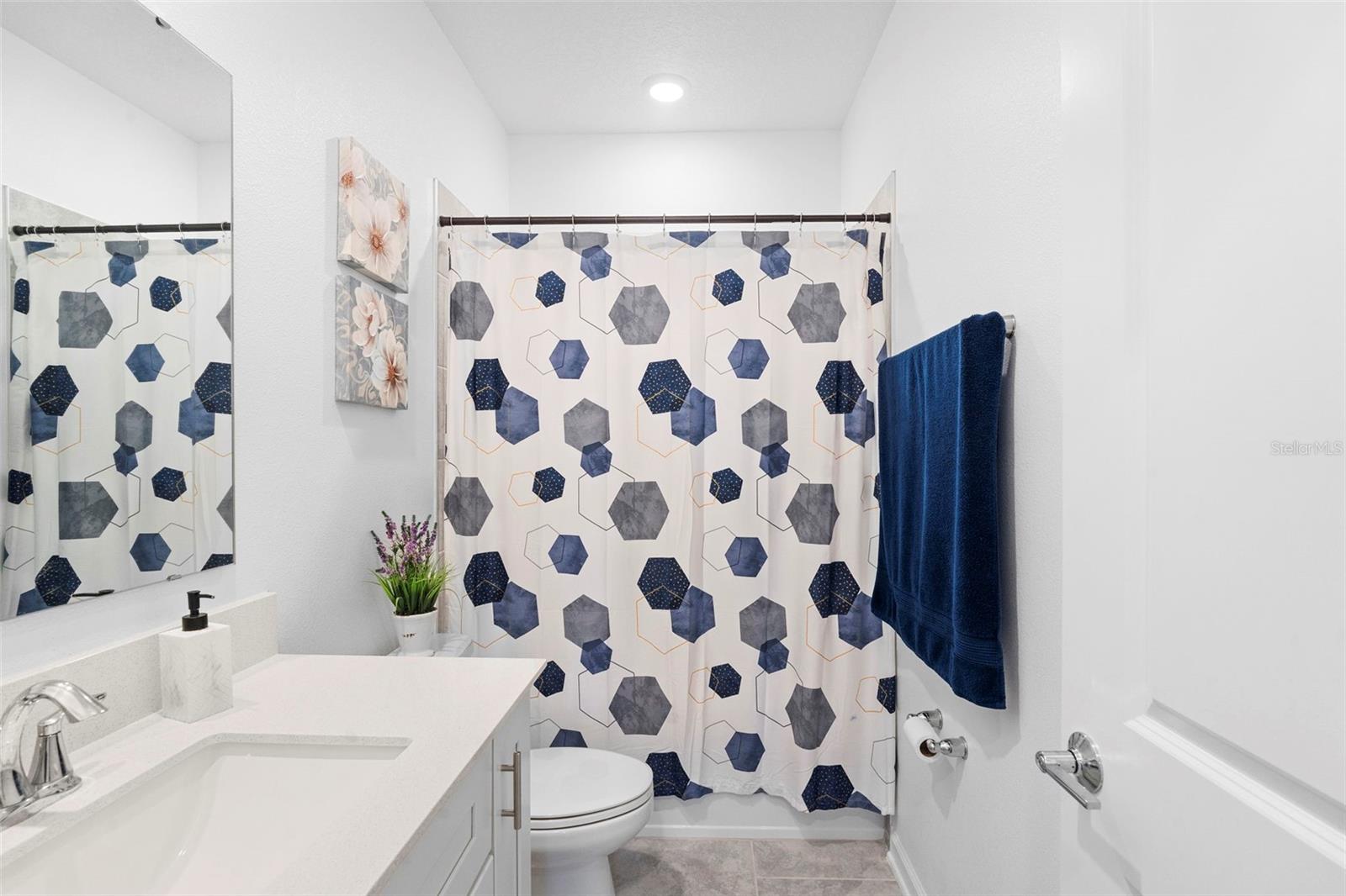 RHETTS RIDGE 112/1 LOT 37 - Residential