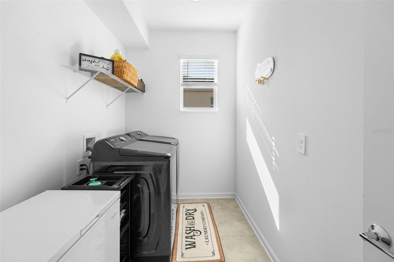 RHETTS RIDGE 112/1 LOT 37 - Residential