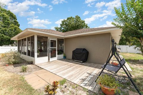 A home in LAKELAND