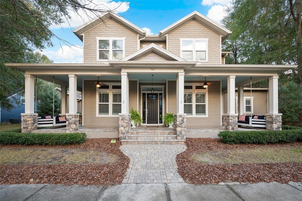 Photo of 767 SW 137th Way, Newberry, FL 32669 (MLS # GC536382)