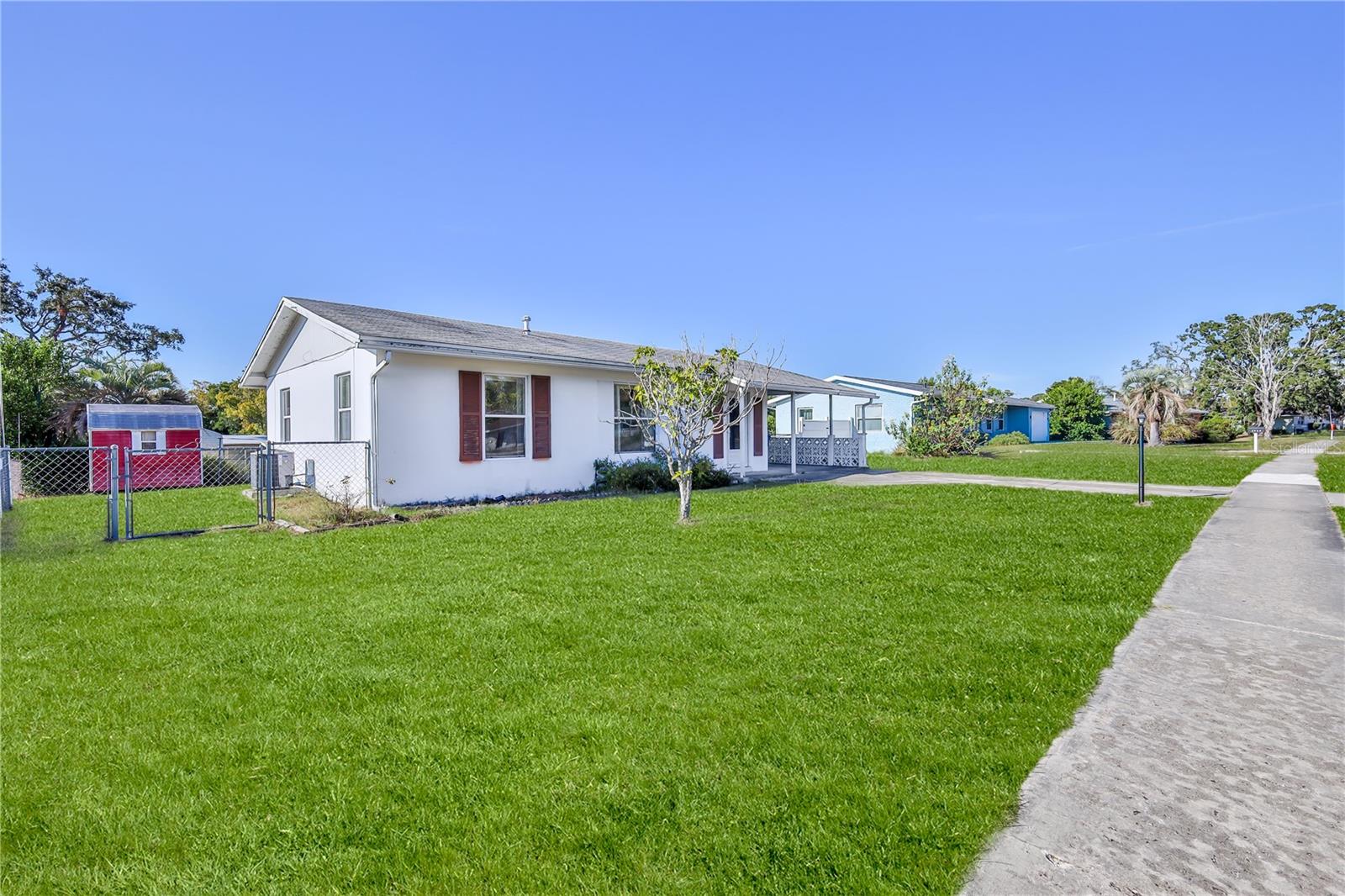 SPRING HILL - Residential