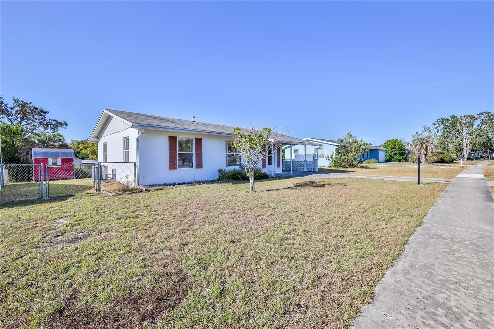 SPRING HILL - Residential