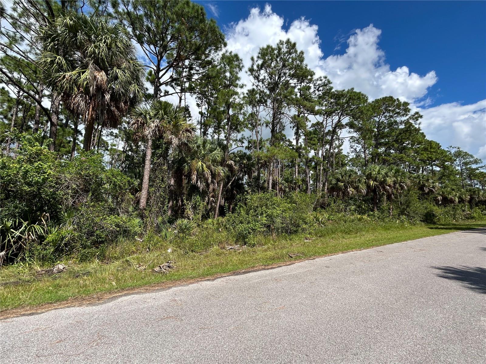 PORT CHARLOTTE SEC 047 - Land