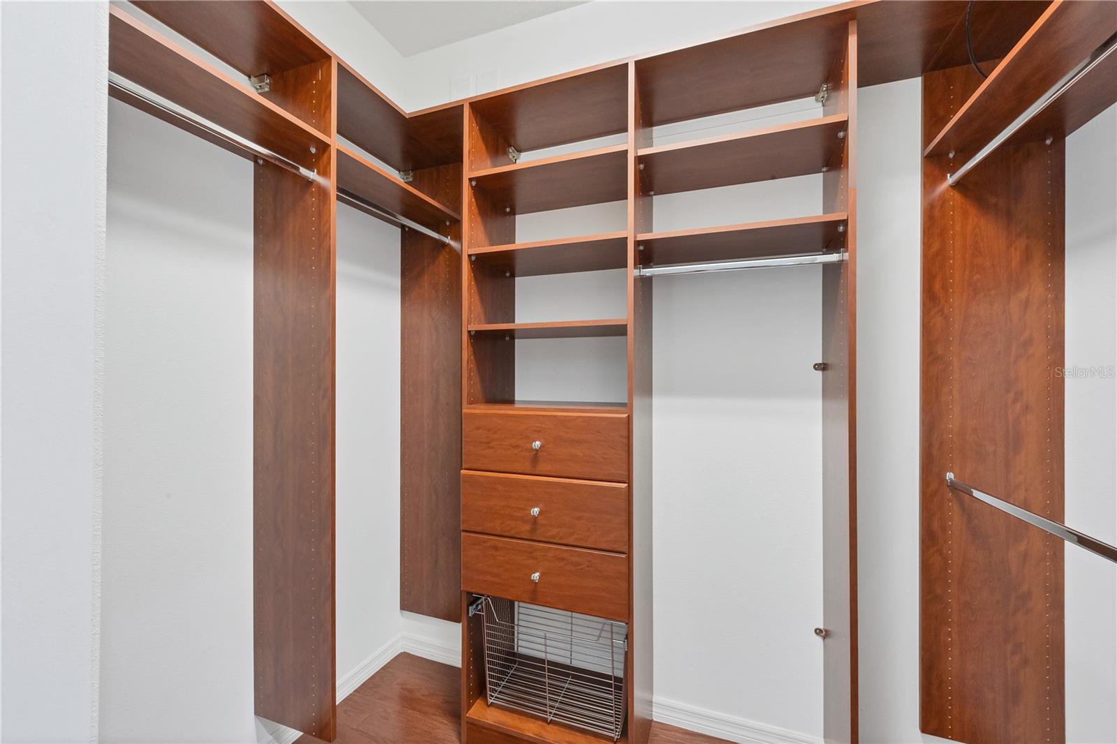 HAROURWALK AT THE INLETS - Residential