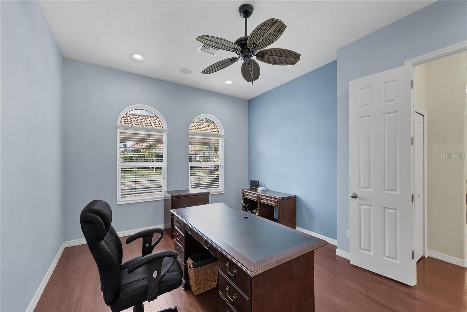 HAROURWALK AT THE INLETS - Residential