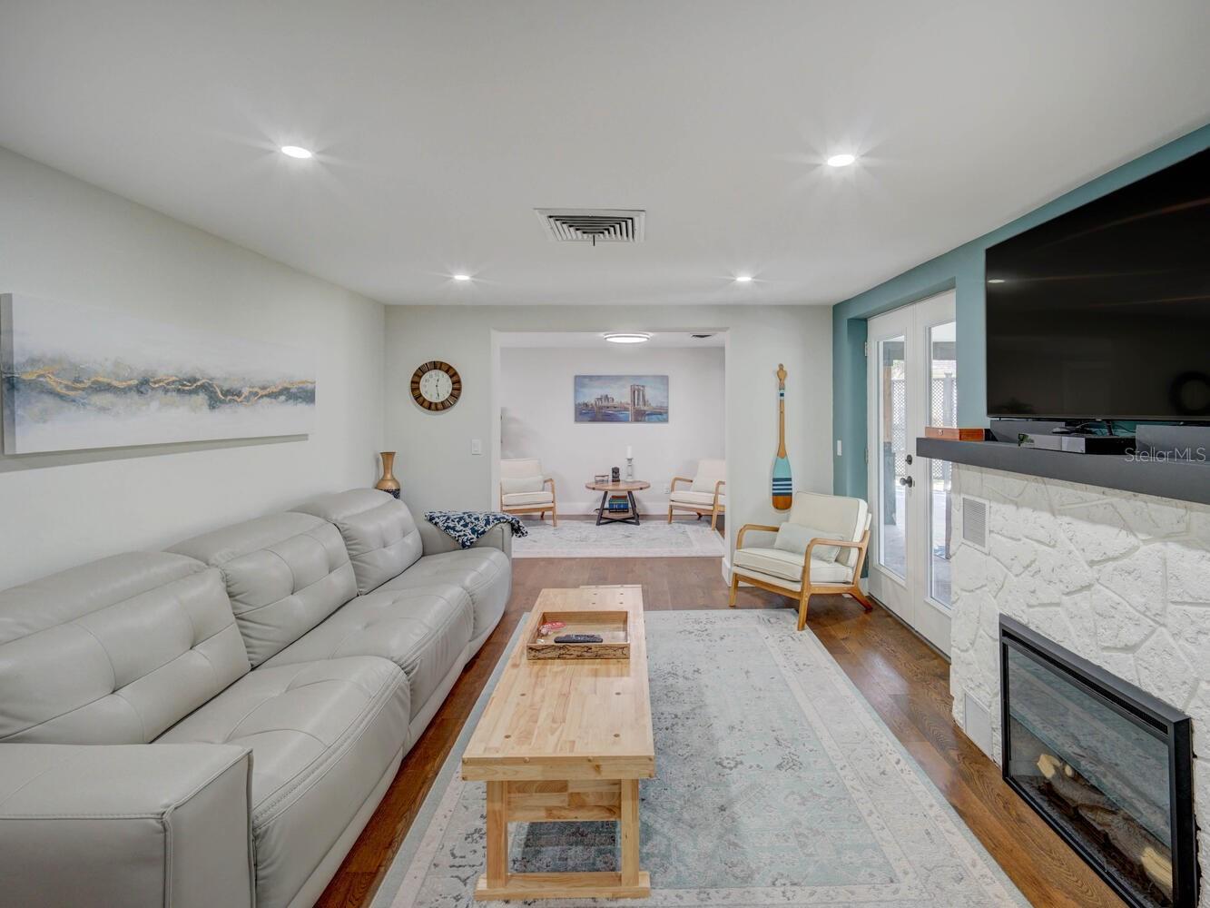 NEW PORT RICHEY CITY - Residential