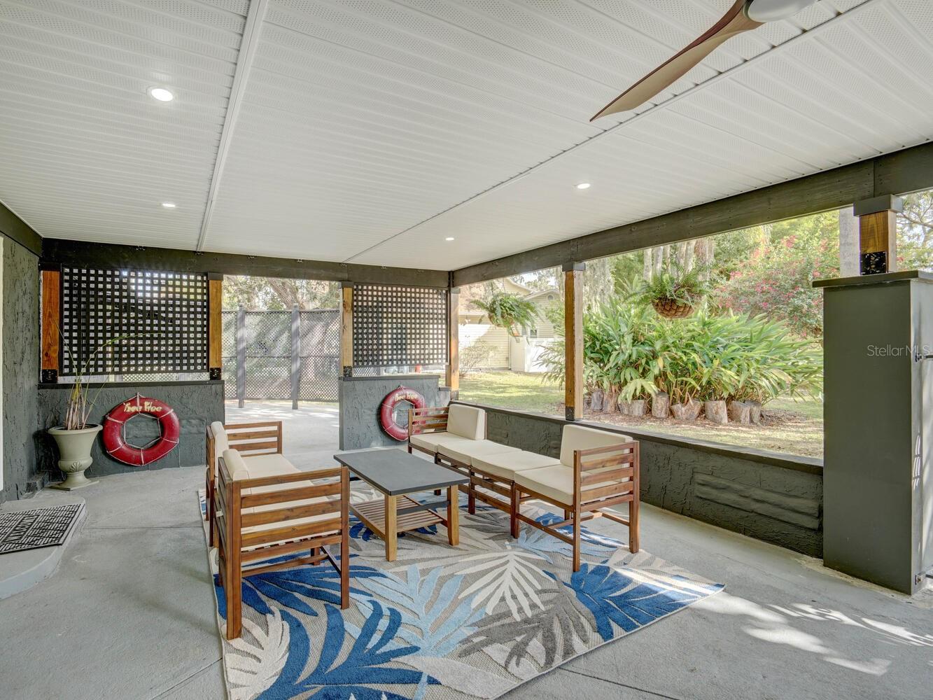 NEW PORT RICHEY CITY - Residential