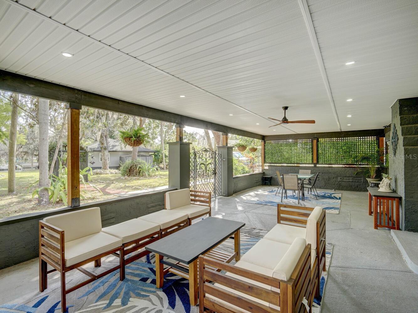 NEW PORT RICHEY CITY - Residential