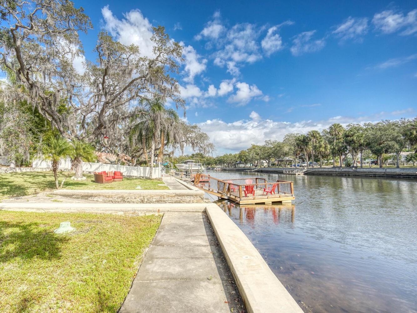NEW PORT RICHEY CITY - Residential