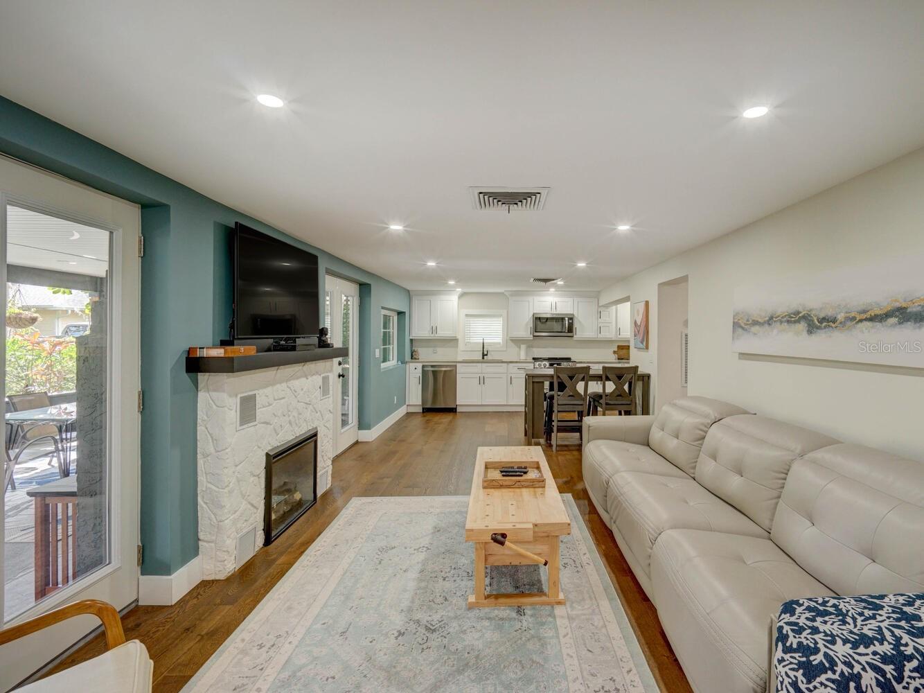 NEW PORT RICHEY CITY - Residential