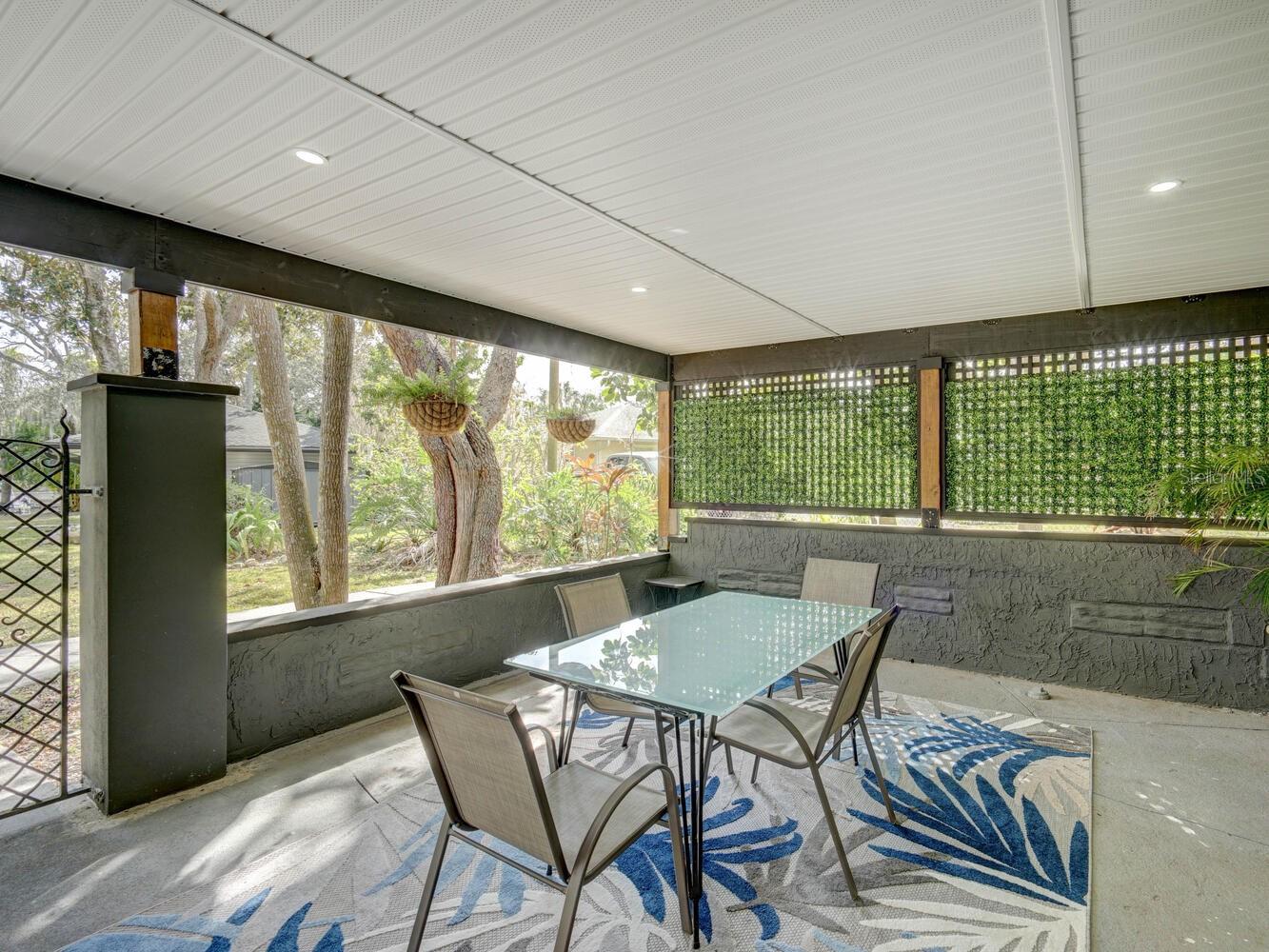 NEW PORT RICHEY CITY - Residential