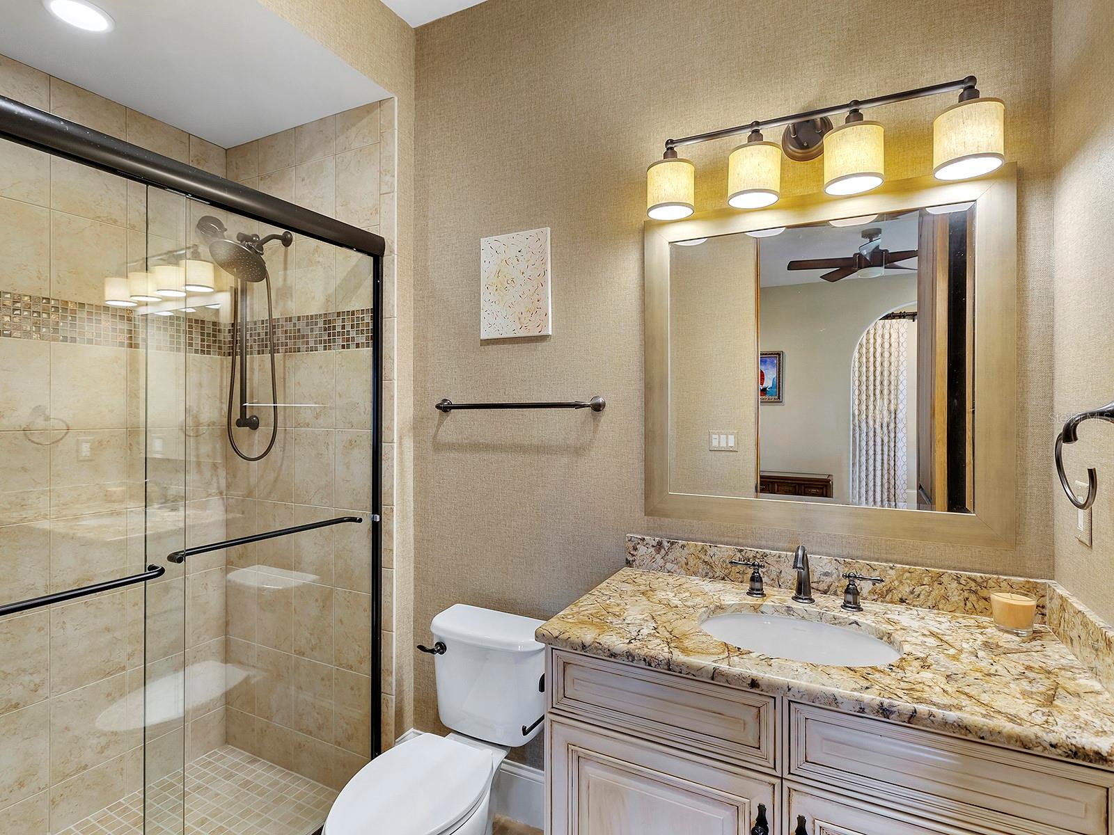 LAKE CLUB PH II - Residential