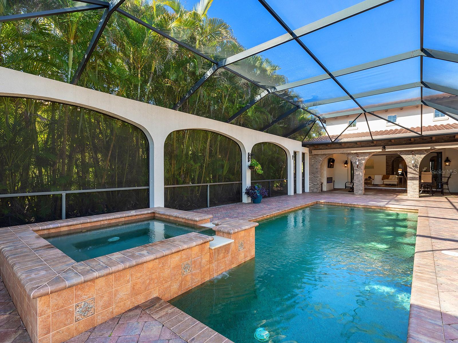 LAKE CLUB PH II - Residential