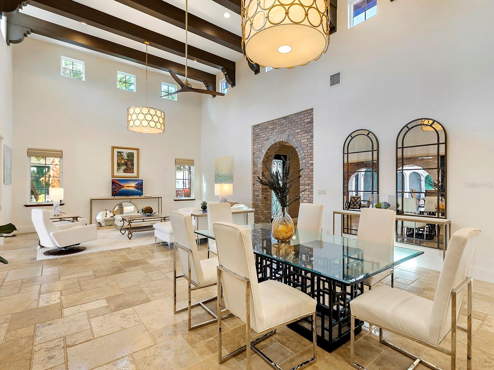 LAKE CLUB PH II - Residential