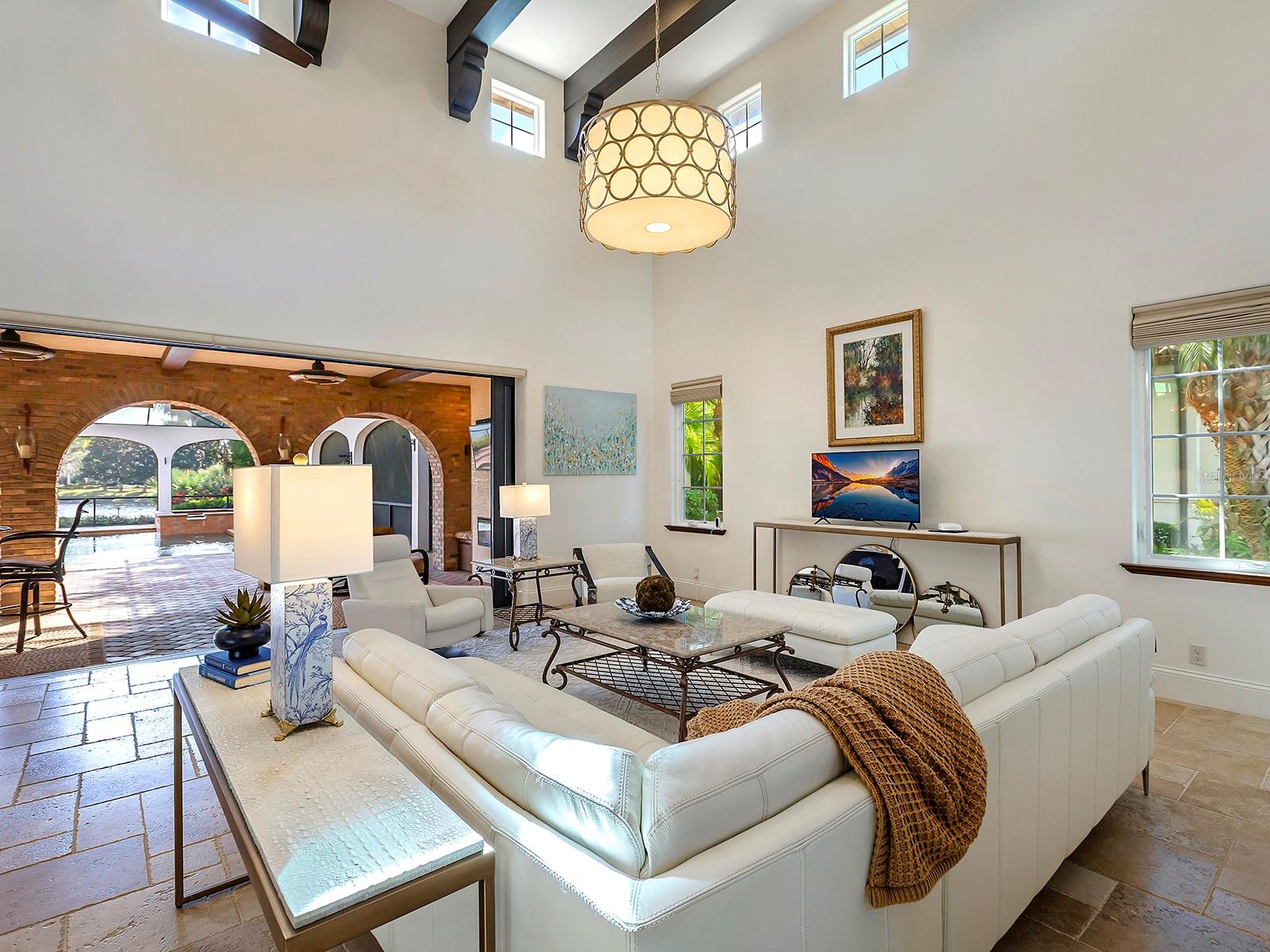 LAKE CLUB PH II - Residential