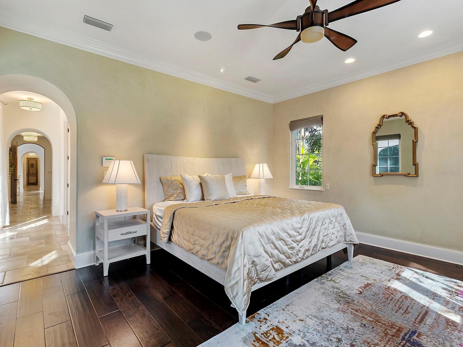 LAKE CLUB PH II - Residential