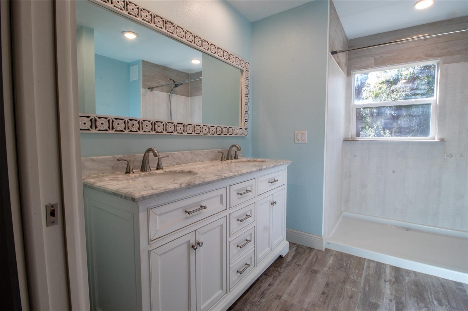 RICELANDS - Residential