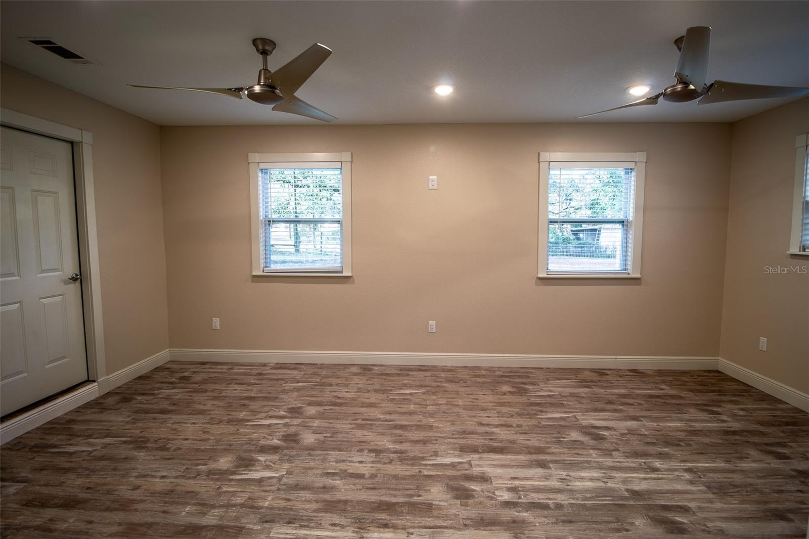 RICELANDS - Residential