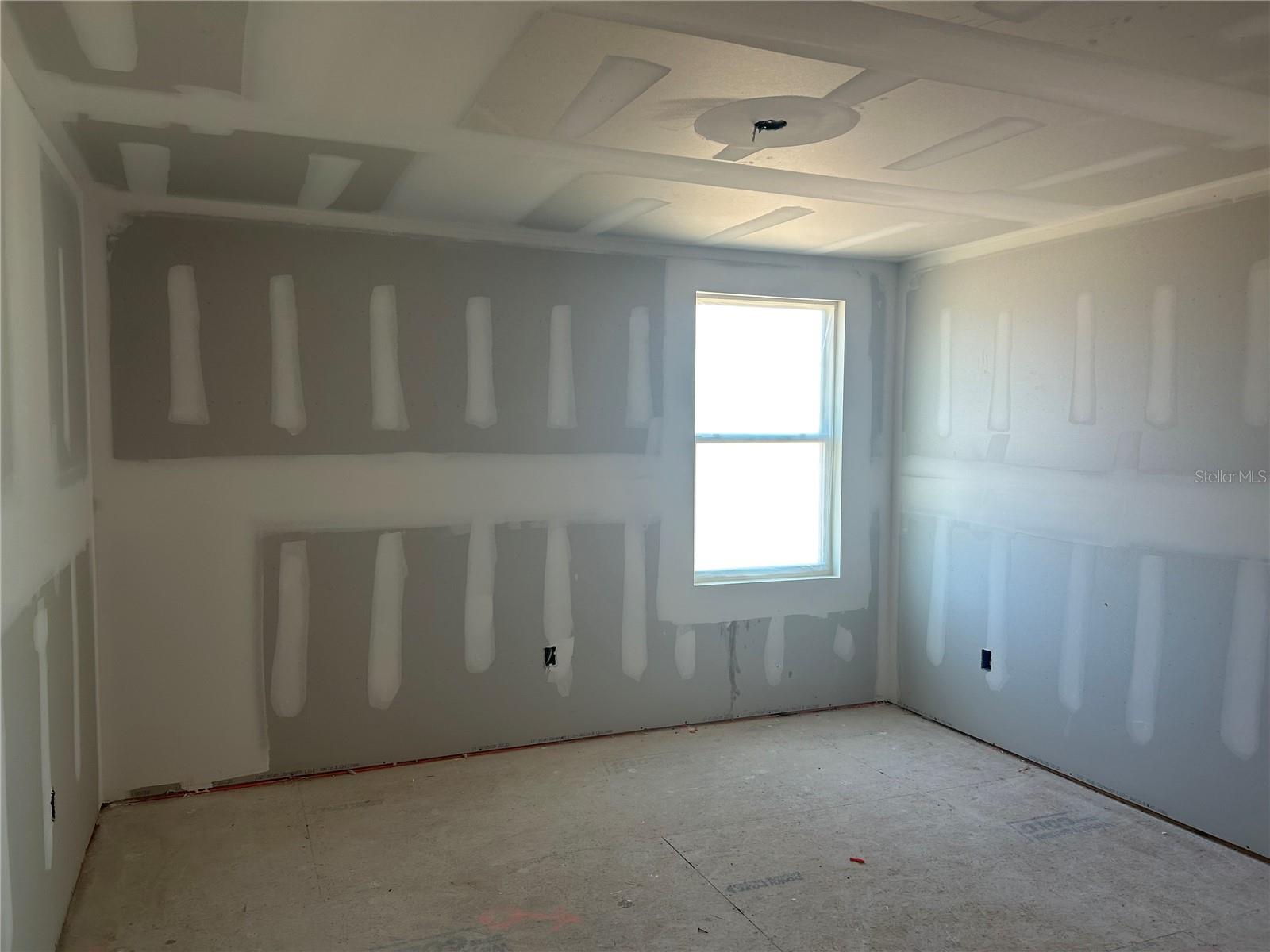 OAKFIELD TRAILS WEST - Residential