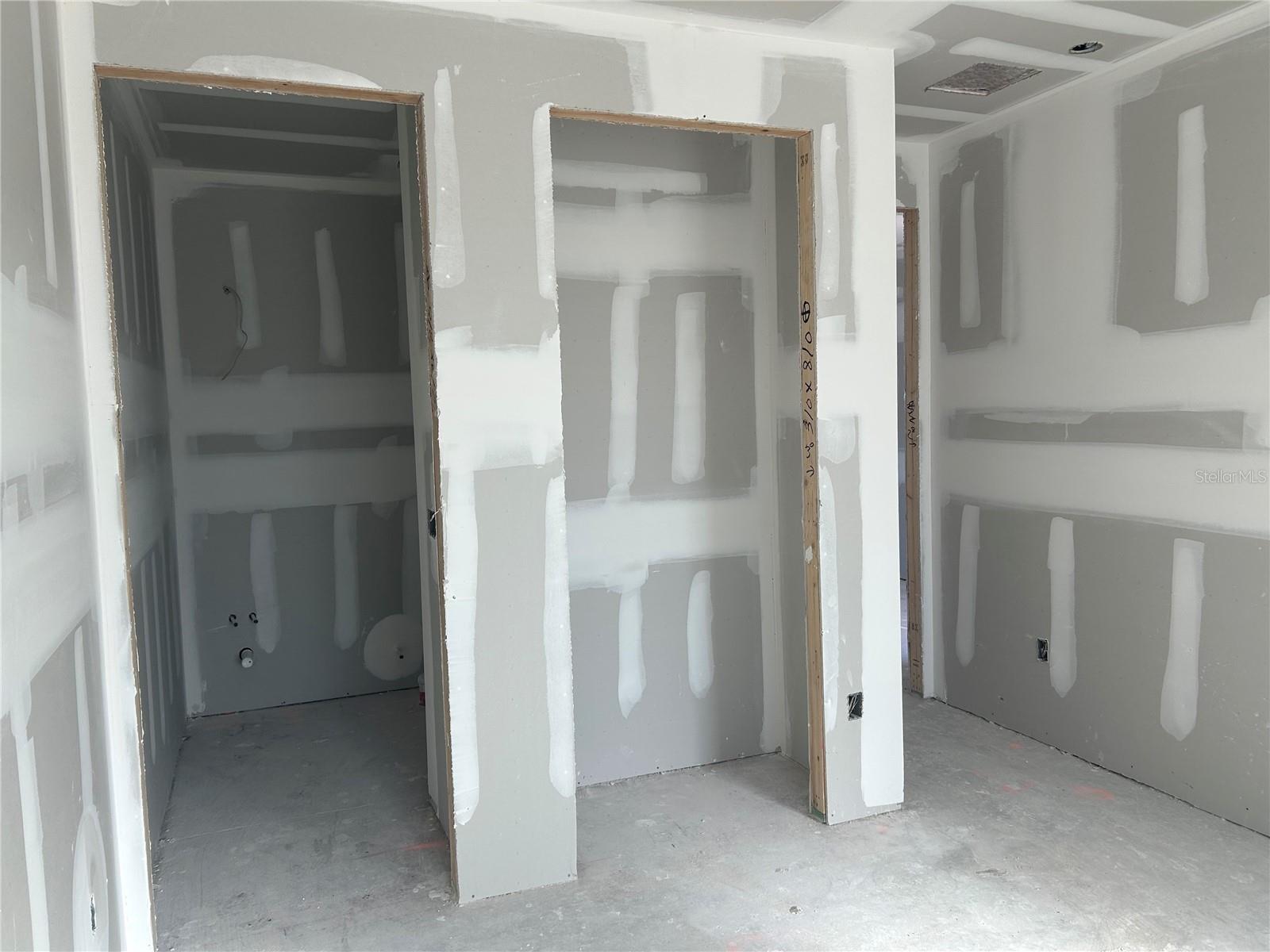 OAKFIELD TRAILS WEST - Residential