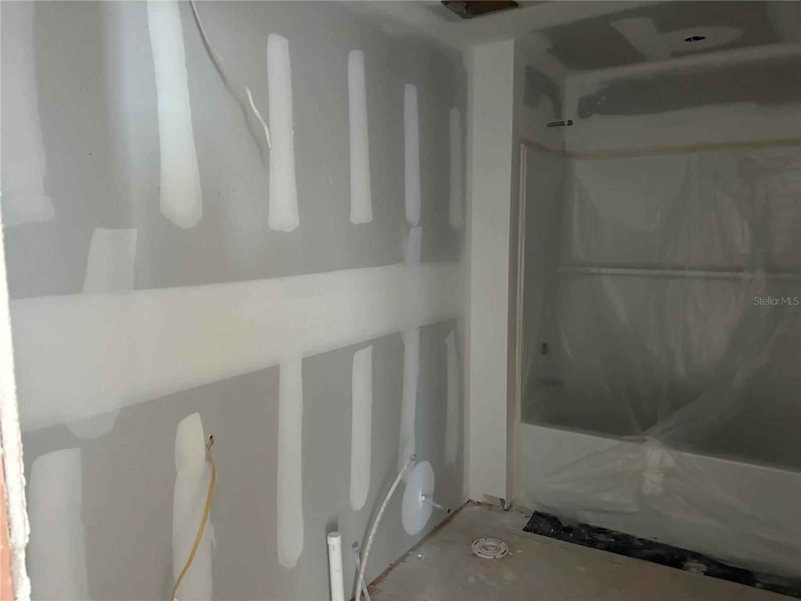 OAKFIELD TRAILS WEST - Residential