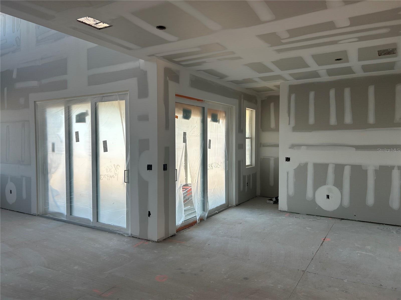 OAKFIELD TRAILS WEST - Residential