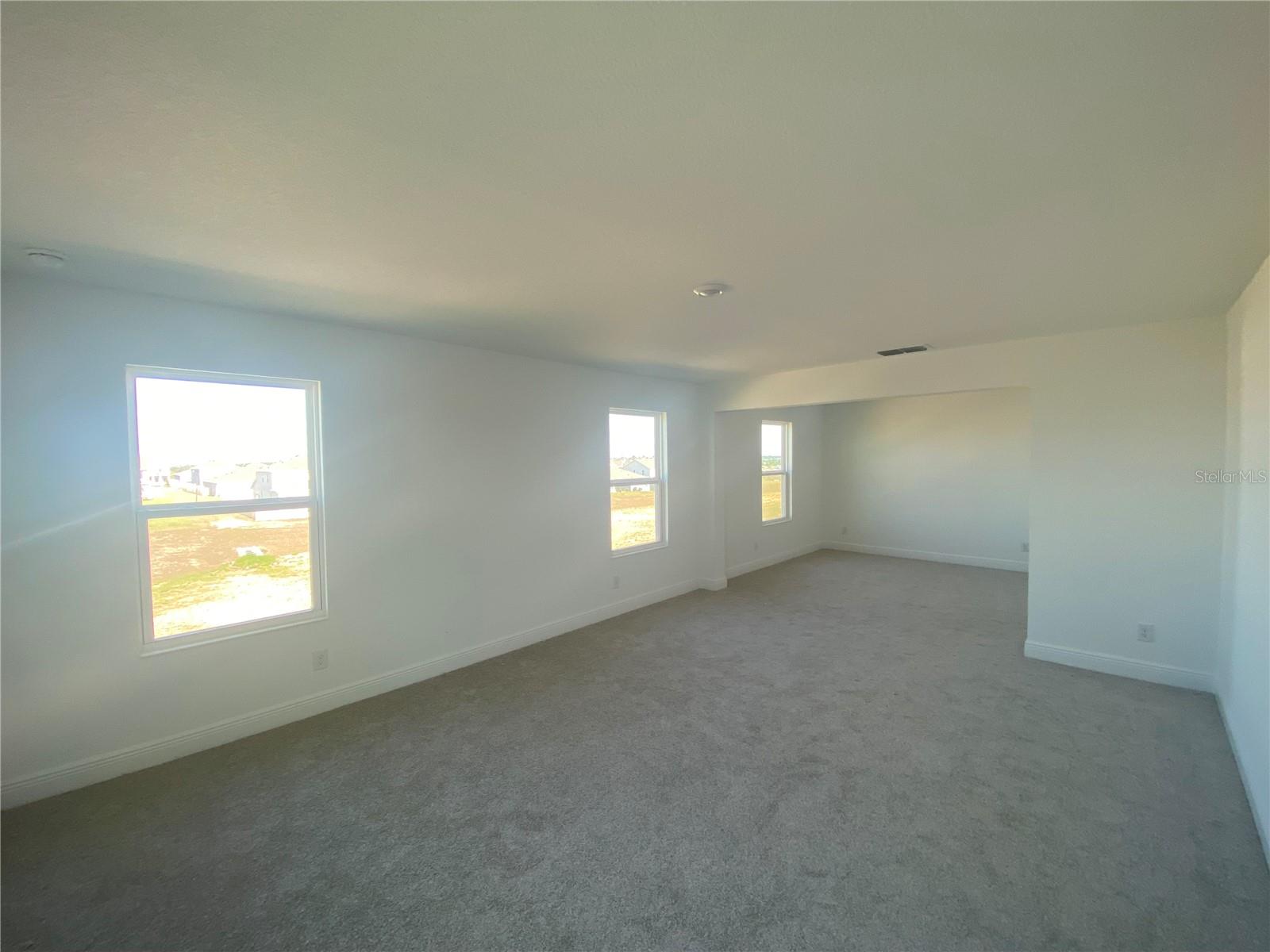 PARK VIEW AT THE HILLS PH 3 - Residential