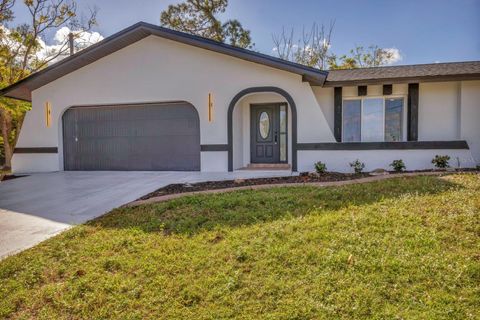 A home in PORT CHARLOTTE