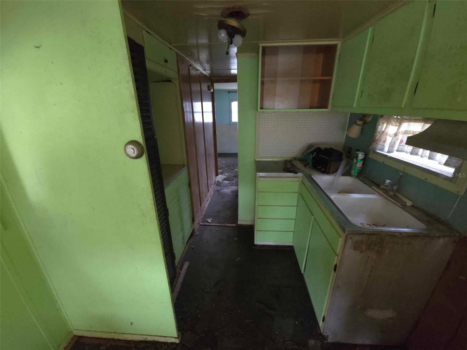 Photo 7 of 12 of 3120 LINDA DRIVE mobile home