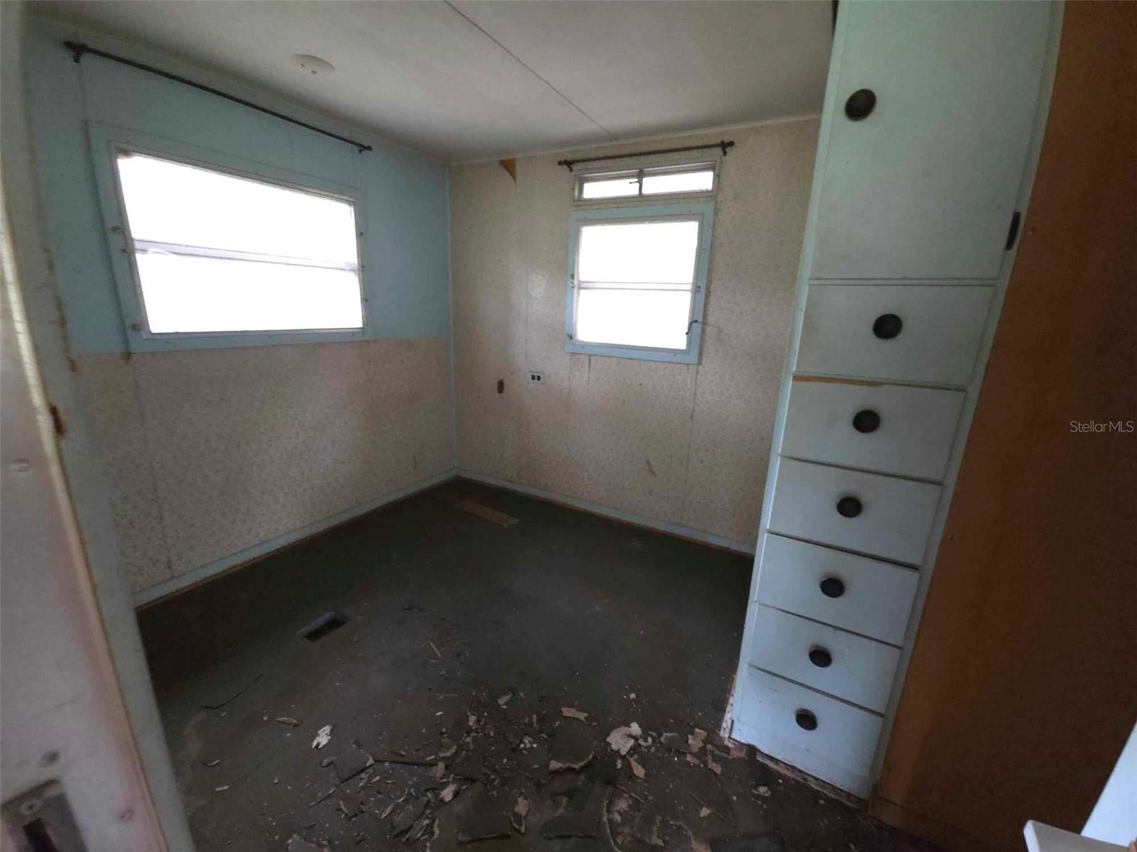 Photo 8 of 12 of 3120 LINDA DRIVE mobile home