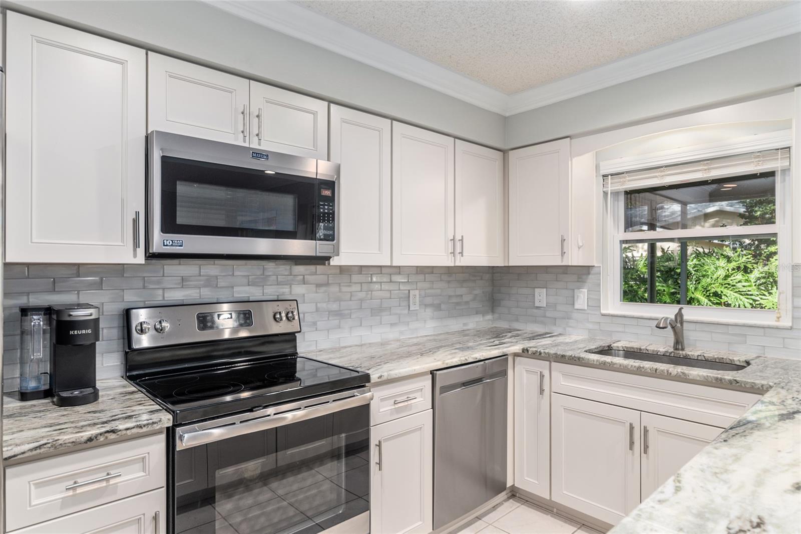 ON TOP OF THE WORLD - Residential