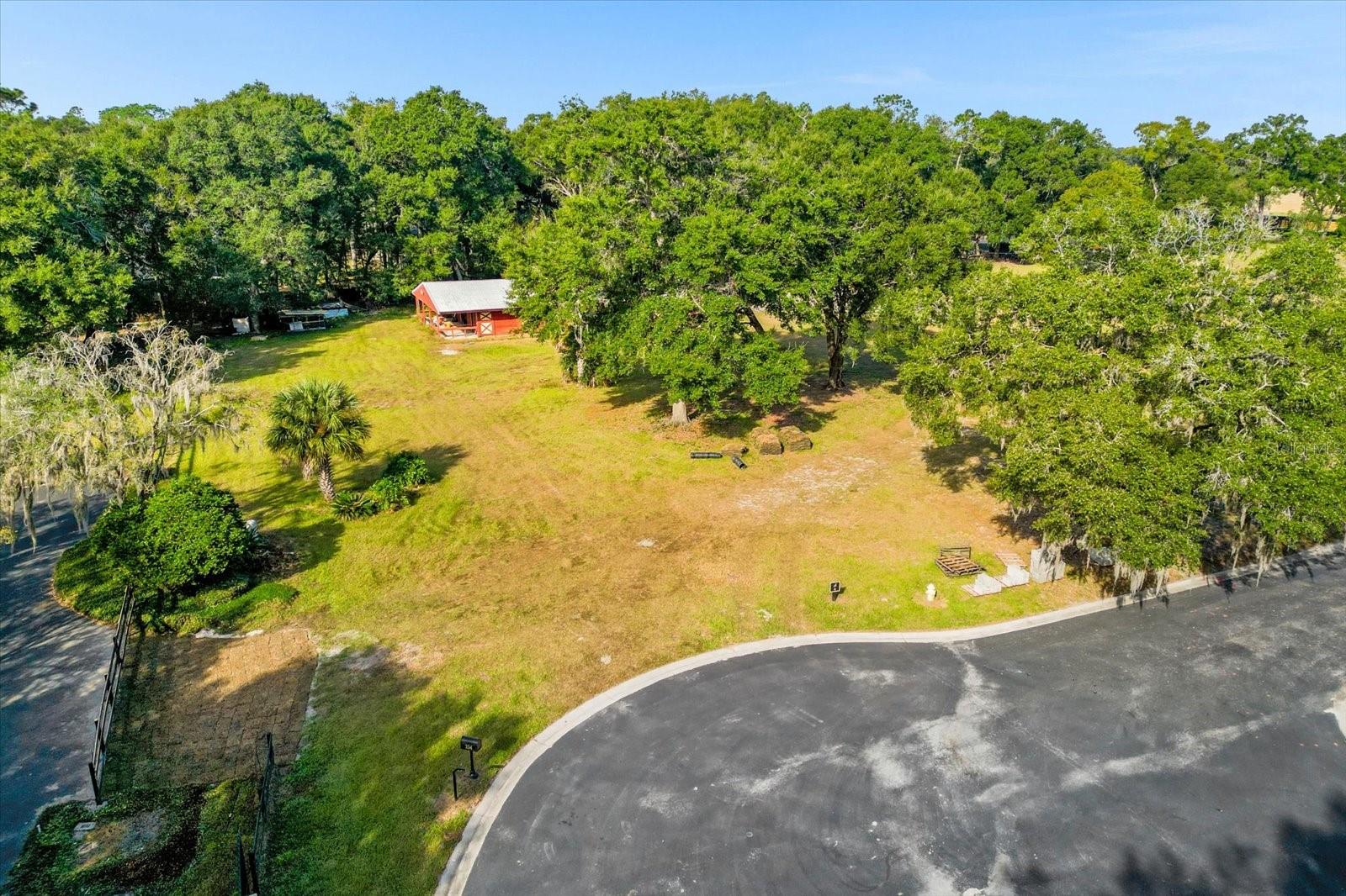 SAVTA RESERVE - Land