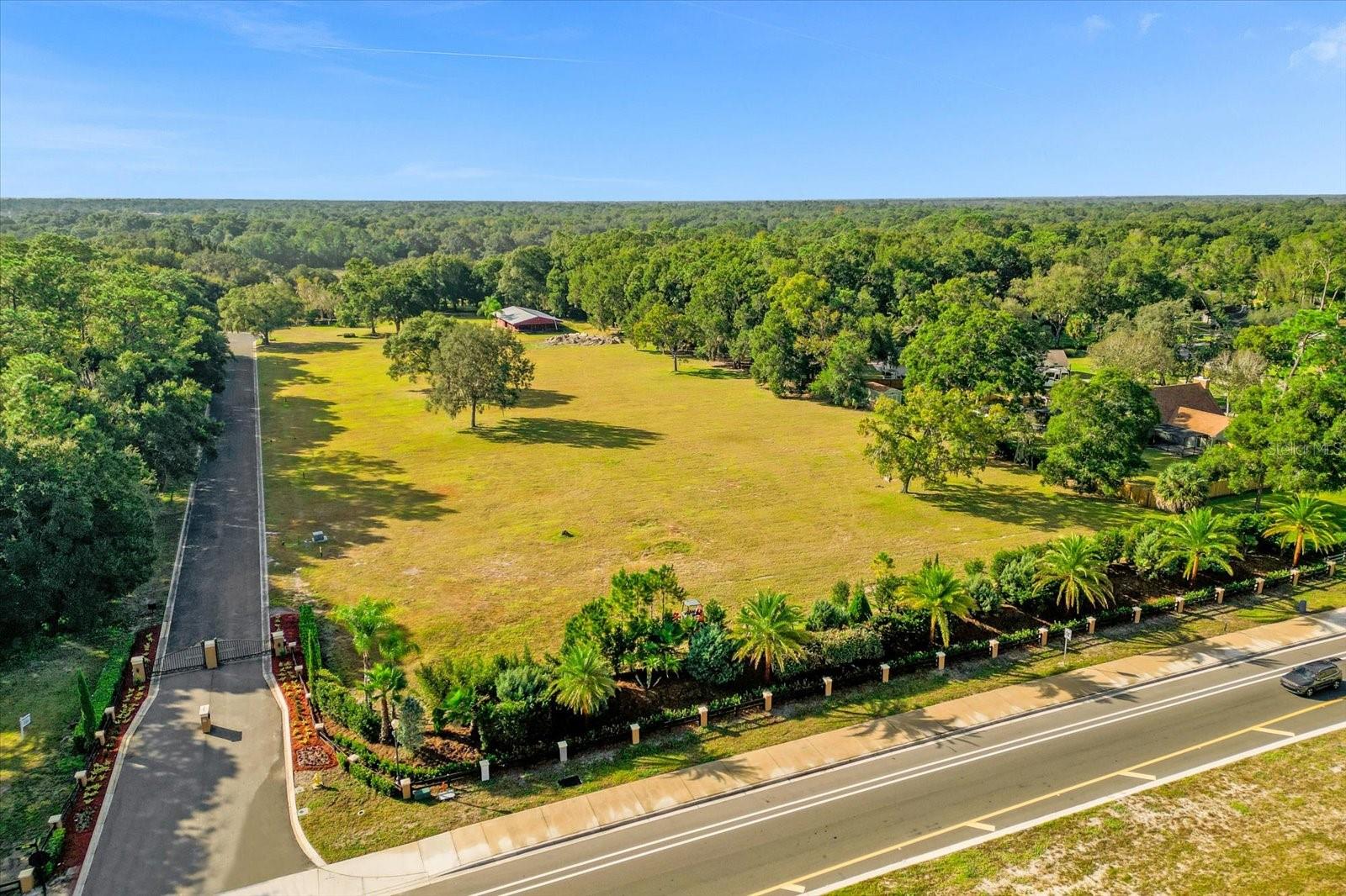 SAVTA RESERVE - Land