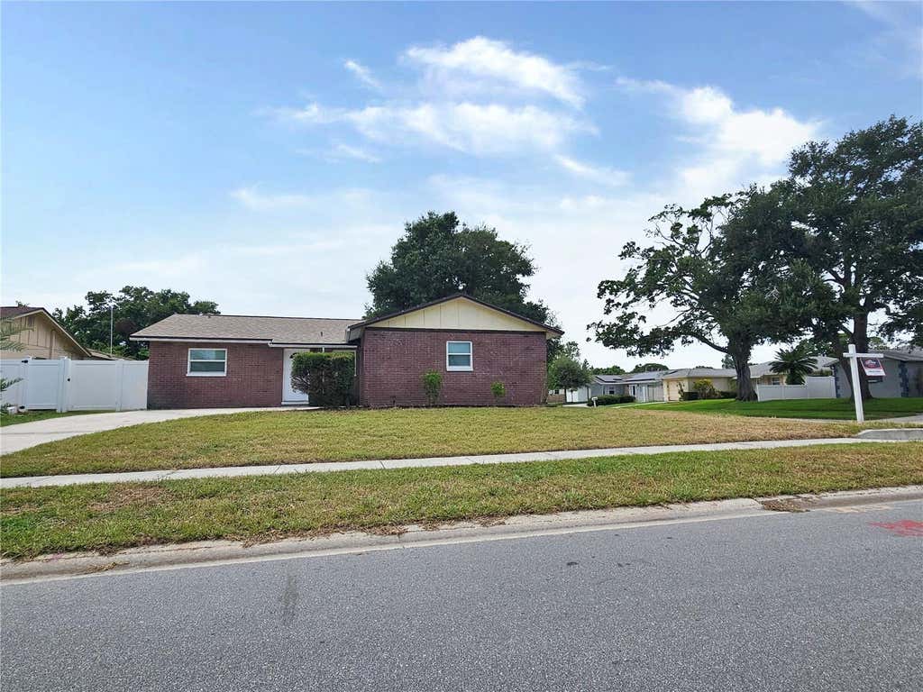 Photo of 6092 Burch Street N, St Petersburg, FL 33709 (MLS # G5116351)