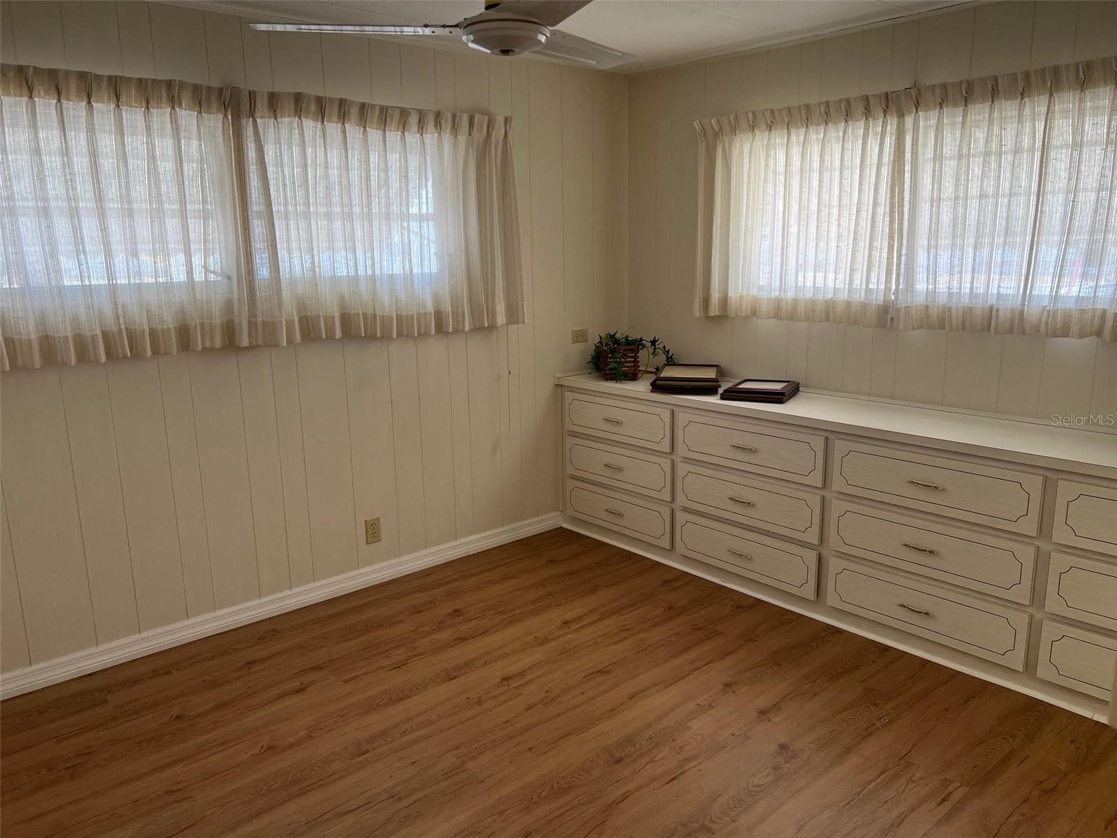 PALM HILL MOBILE HOME PARK UNREC - Residential