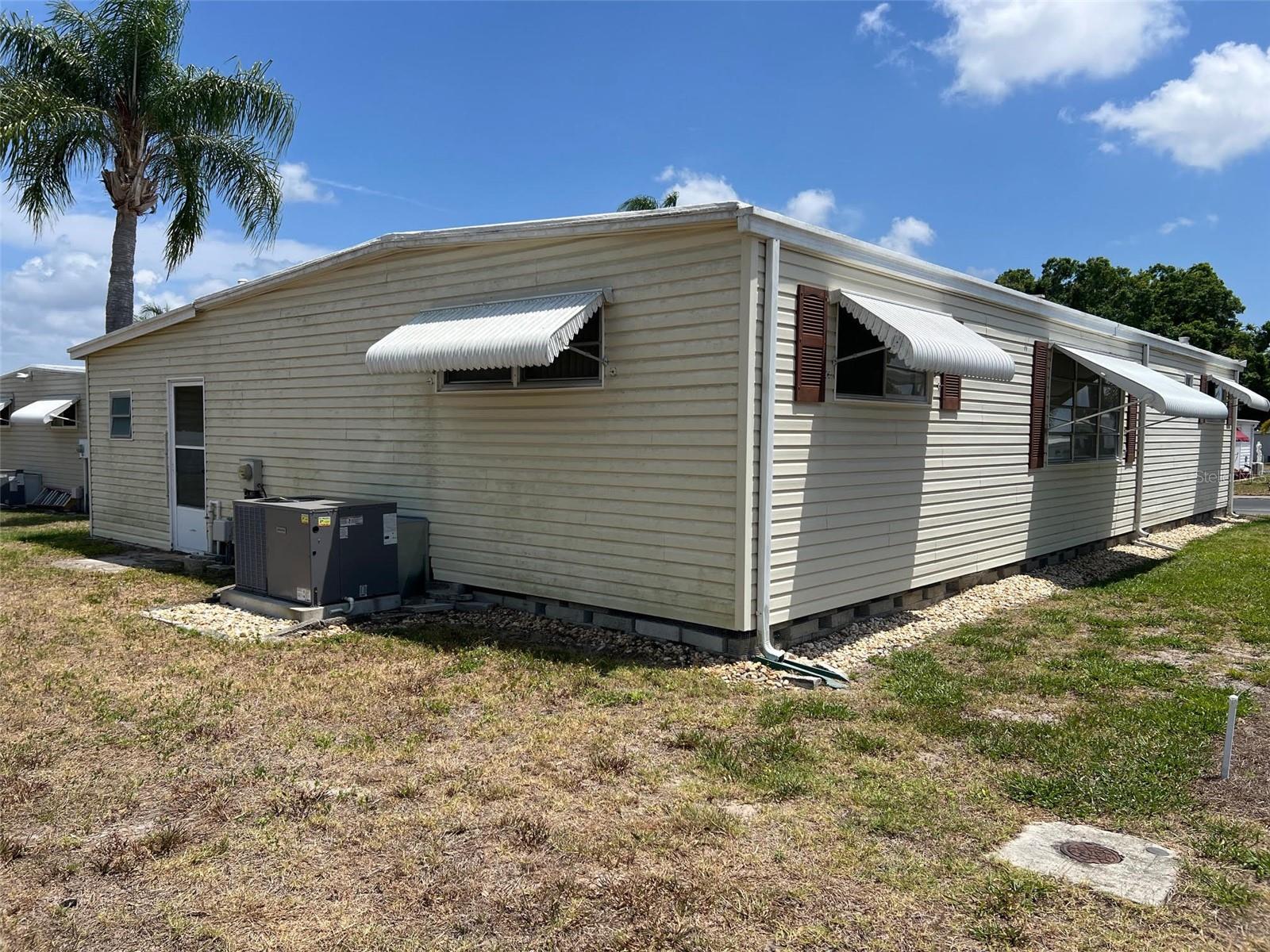 PALM HILL MOBILE HOME PARK UNREC - Residential