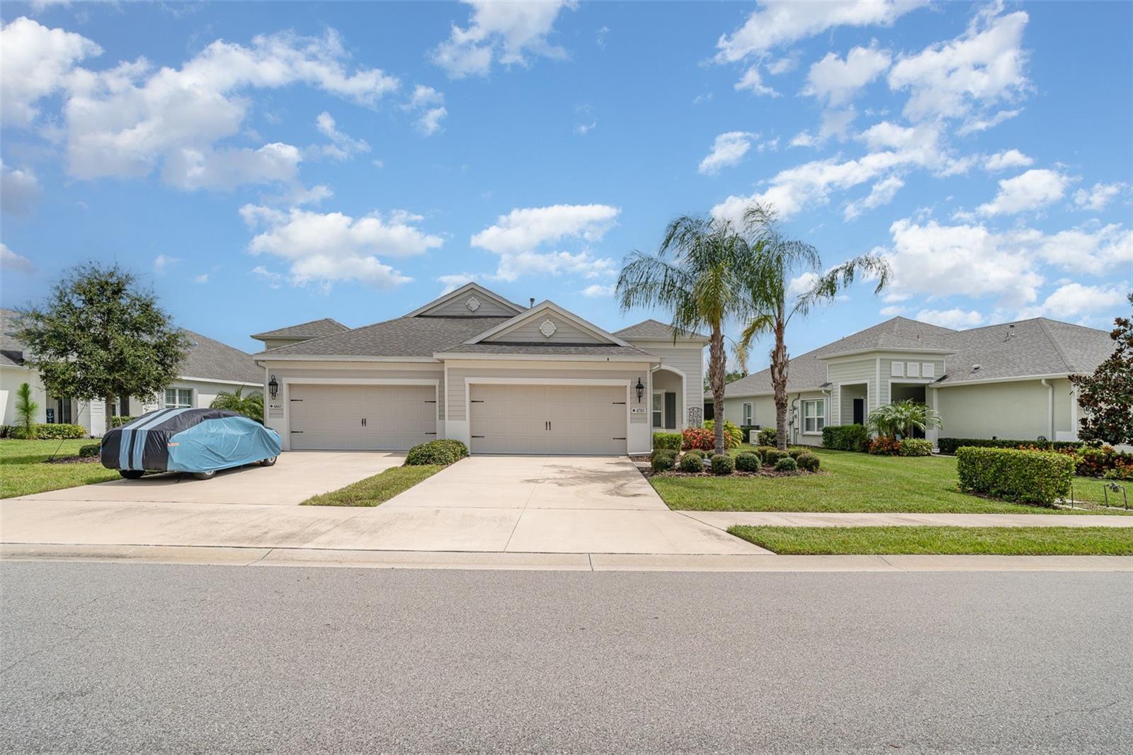 Charming 2-Bedroom Villa with Den in Sought-After Silverleaf Community – Parrish, FL
Welcome to this beautifully maintained 2-bedroom, 2-bath villa with a den and a spacious 2-car garage, located in the highly desirable Silverleaf Community in Parrish, Florida. Offering the perfect combination of privacy, comfort, and style, this elegant home is a true Florida retreat.
Step through the front door into a bright and airy great room, filled with natural light and highlighted by a gorgeous tray ceiling. The open-concept layout ensures seamless flow between the living, dining, and kitchen areas—ideal for both everyday living and entertaining.
At the heart of the home is a chef’s kitchen, featuring ample cabinet and counter space. This space blends effortlessly into the main living area, creating a warm and inviting atmosphere for family and guests alike.
A versatile den provides the perfect space for a home office, library, or creative studio, offering flexibility to suit your lifestyle.
Enjoy Florida’s year-round sunshine on the extra-large screened lanai, where you can sip your morning coffee or unwind in the evening while overlooking the peaceful, lush greenspace.
Residents of Silverleaf enjoy resort-style amenities, including a community pool, fitness center, clubhouse, playground, dog park, and scenic nature trails. The community’s prime location offers easy access to I-75, Lakewood Ranch, St. Petersburg, and a wide variety of shopping and dining options.
Don’t miss this incredible opportunity—schedule your private showing today and discover the best of Florida living in the Silverleaf Community!