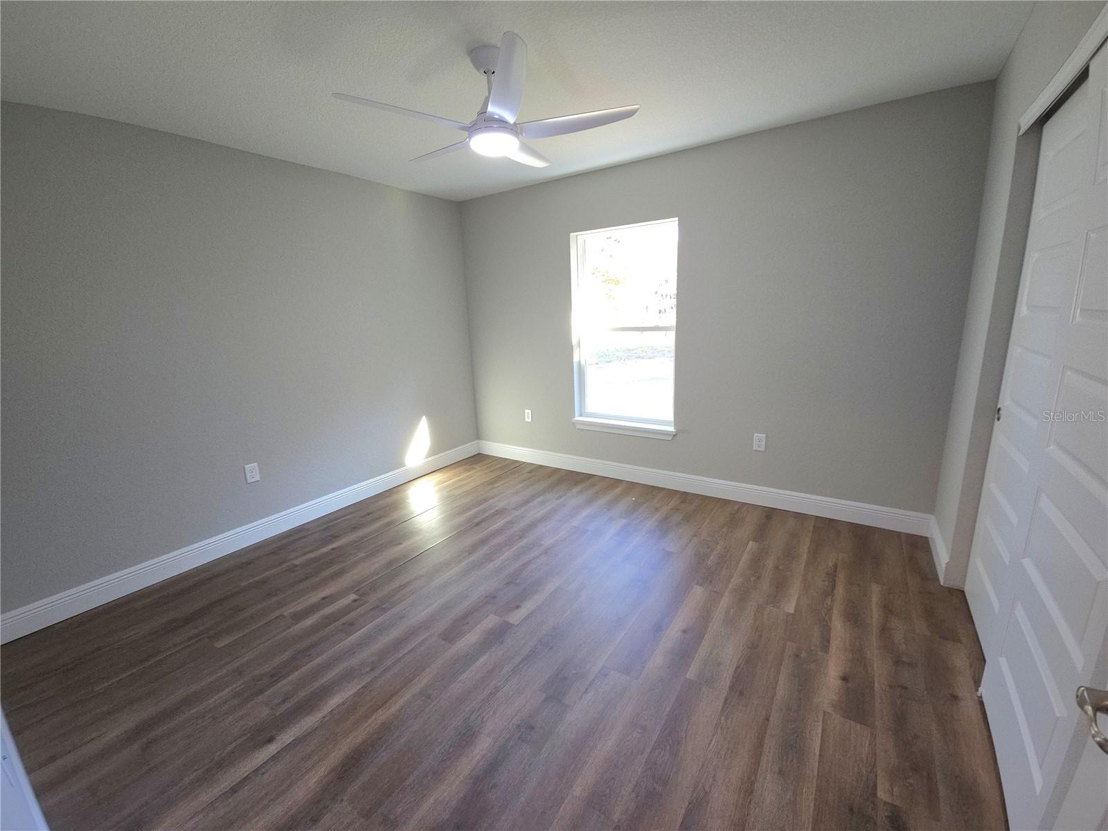 SILVER SPGS SHORES UN 09 - Residential Lease