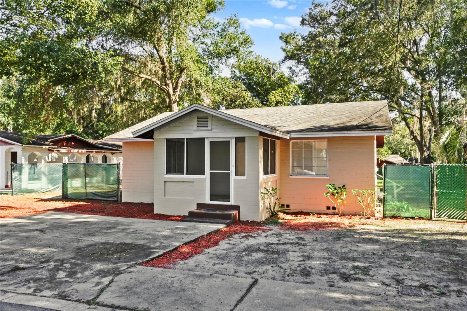 MOUNT DORA - Residential