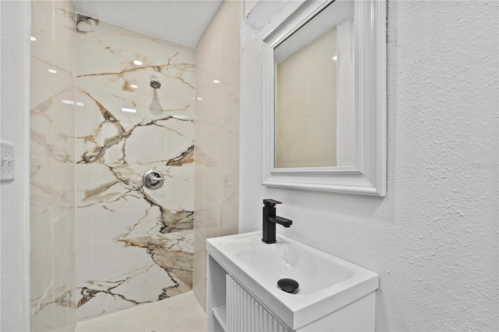 MOUNT DORA - Residential