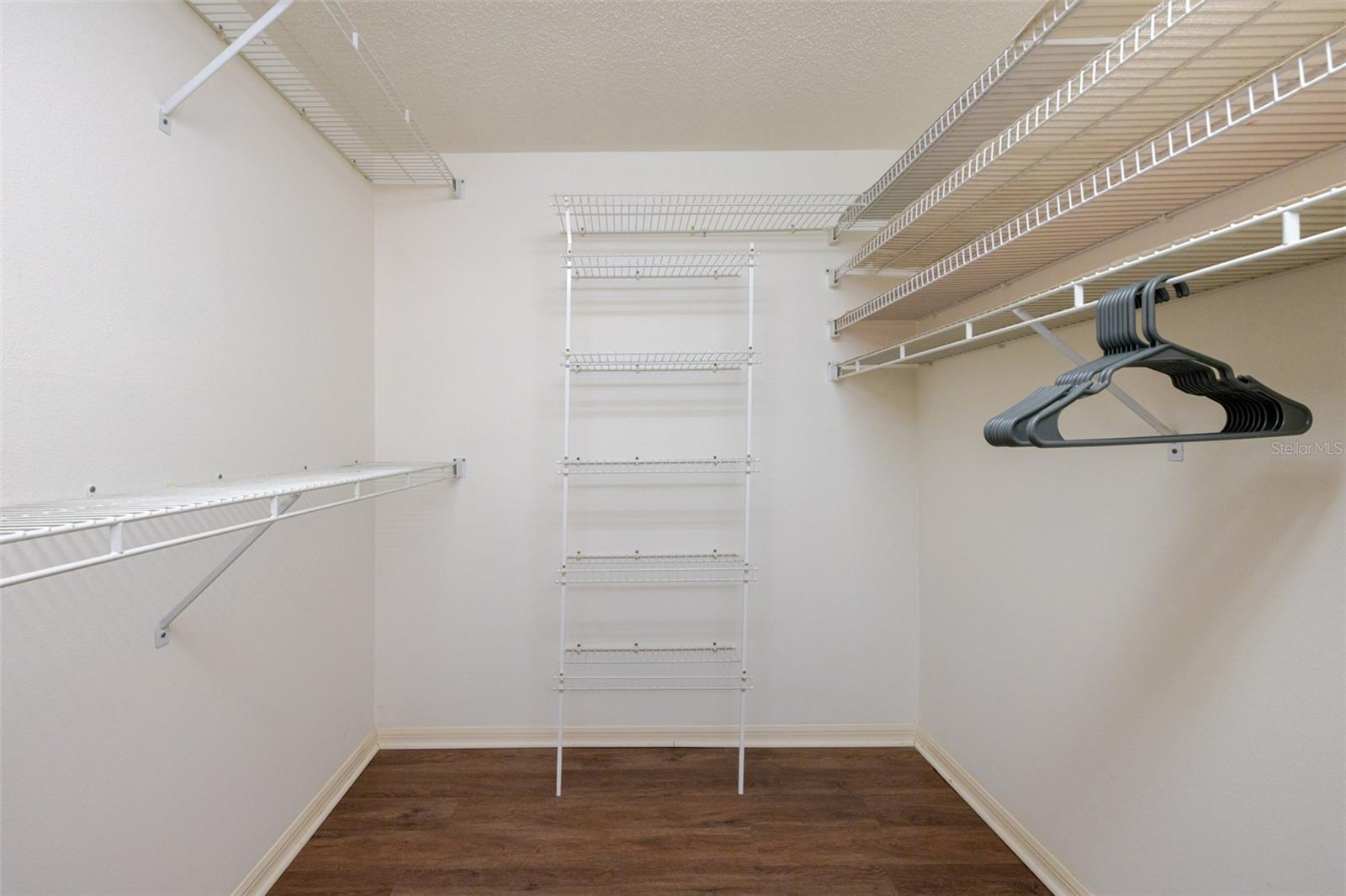 SHEFFIELD GREEN - Residential Lease