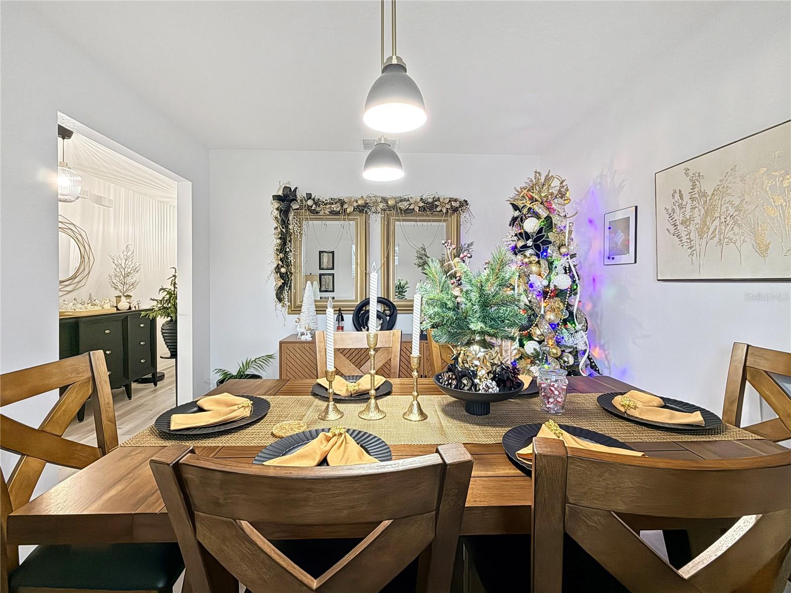 BRENTON MANOR - Residential