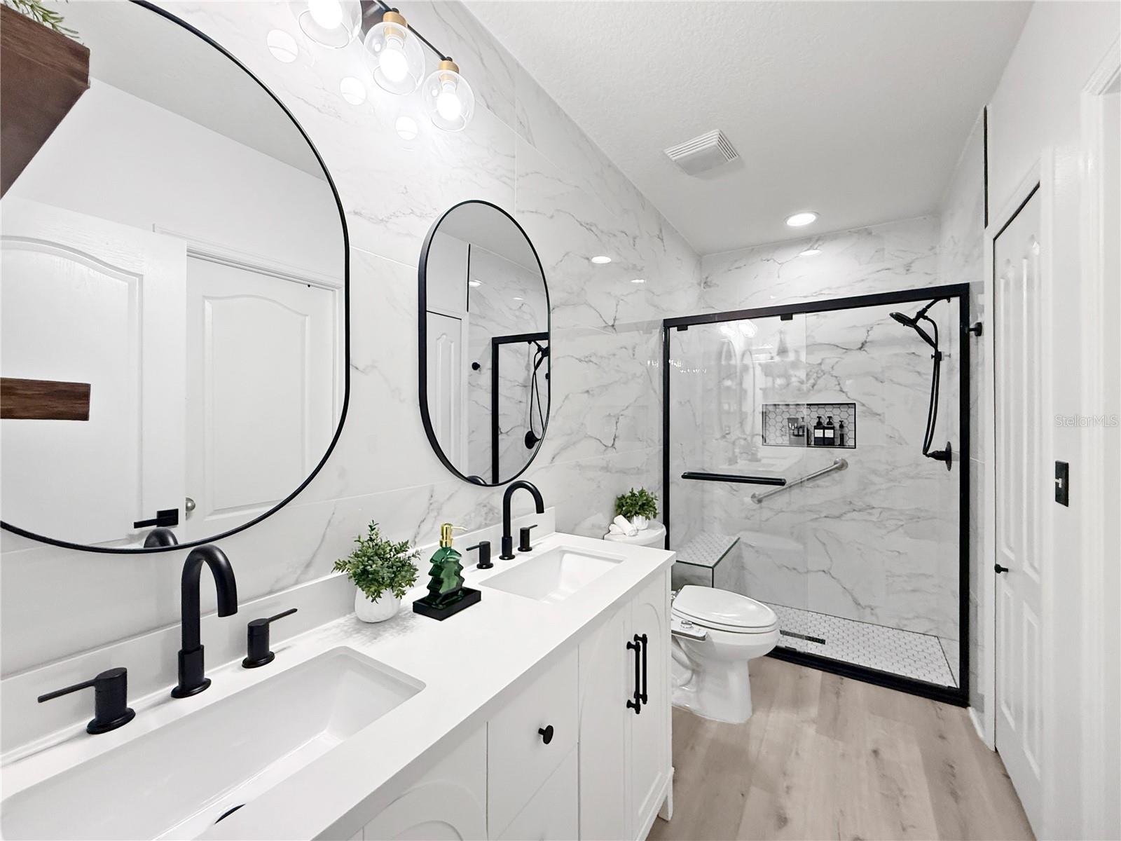 BRENTON MANOR - Residential