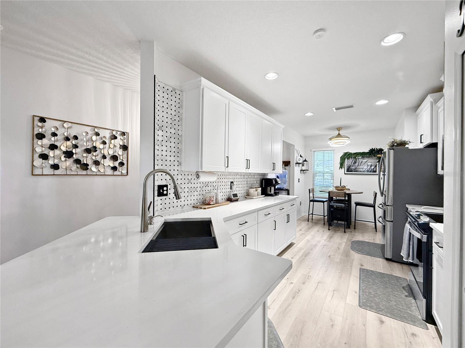 BRENTON MANOR - Residential