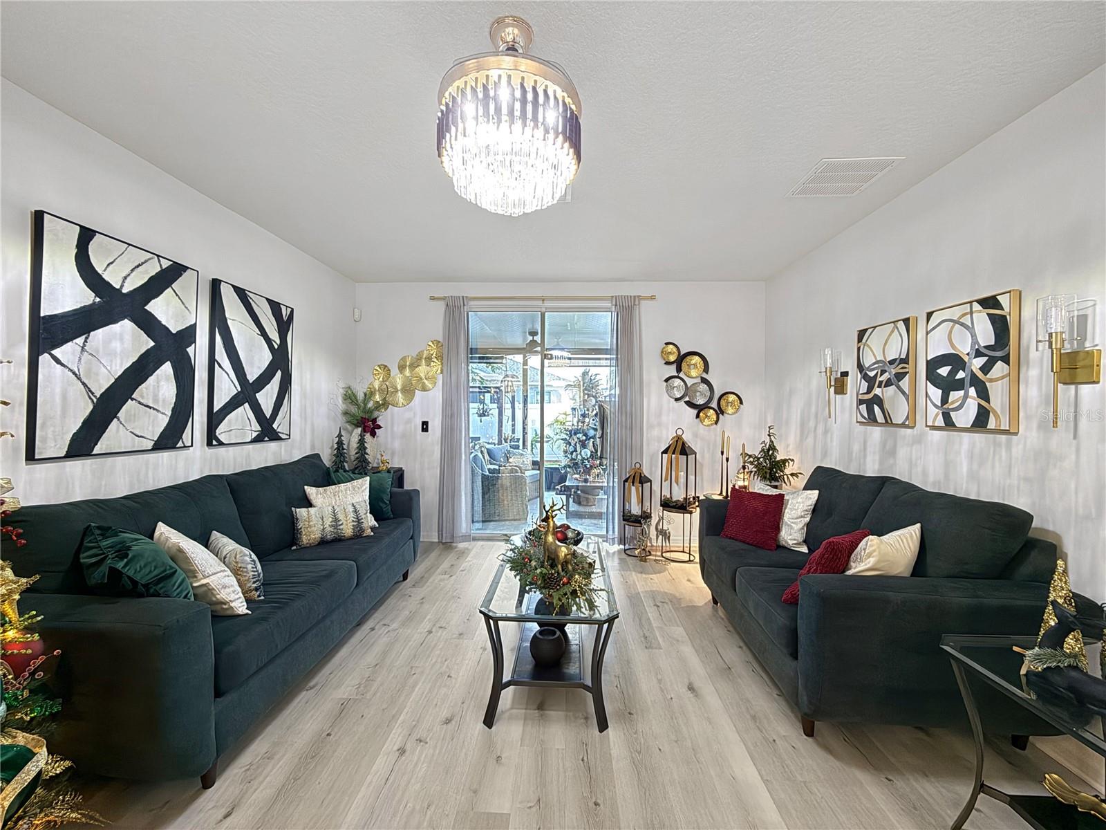 BRENTON MANOR - Residential