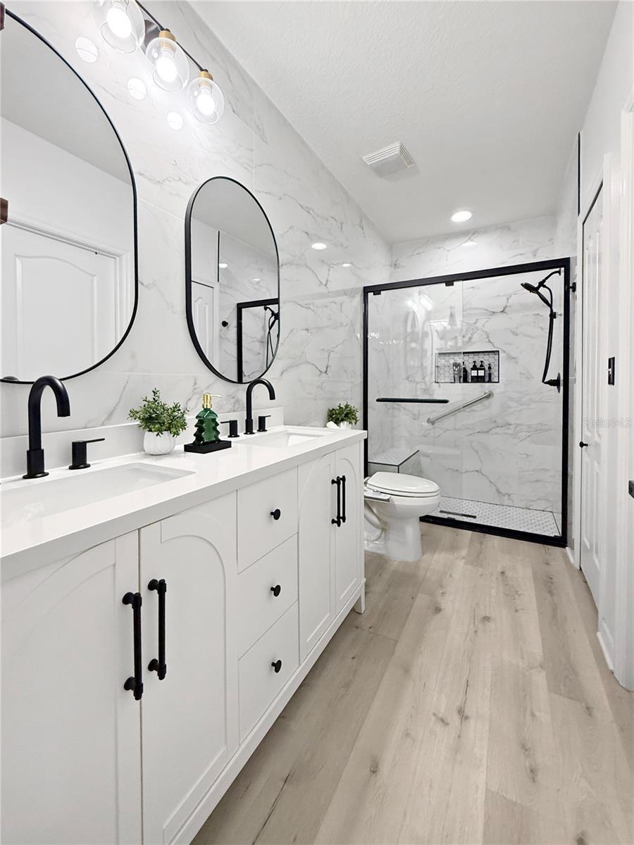 BRENTON MANOR - Residential