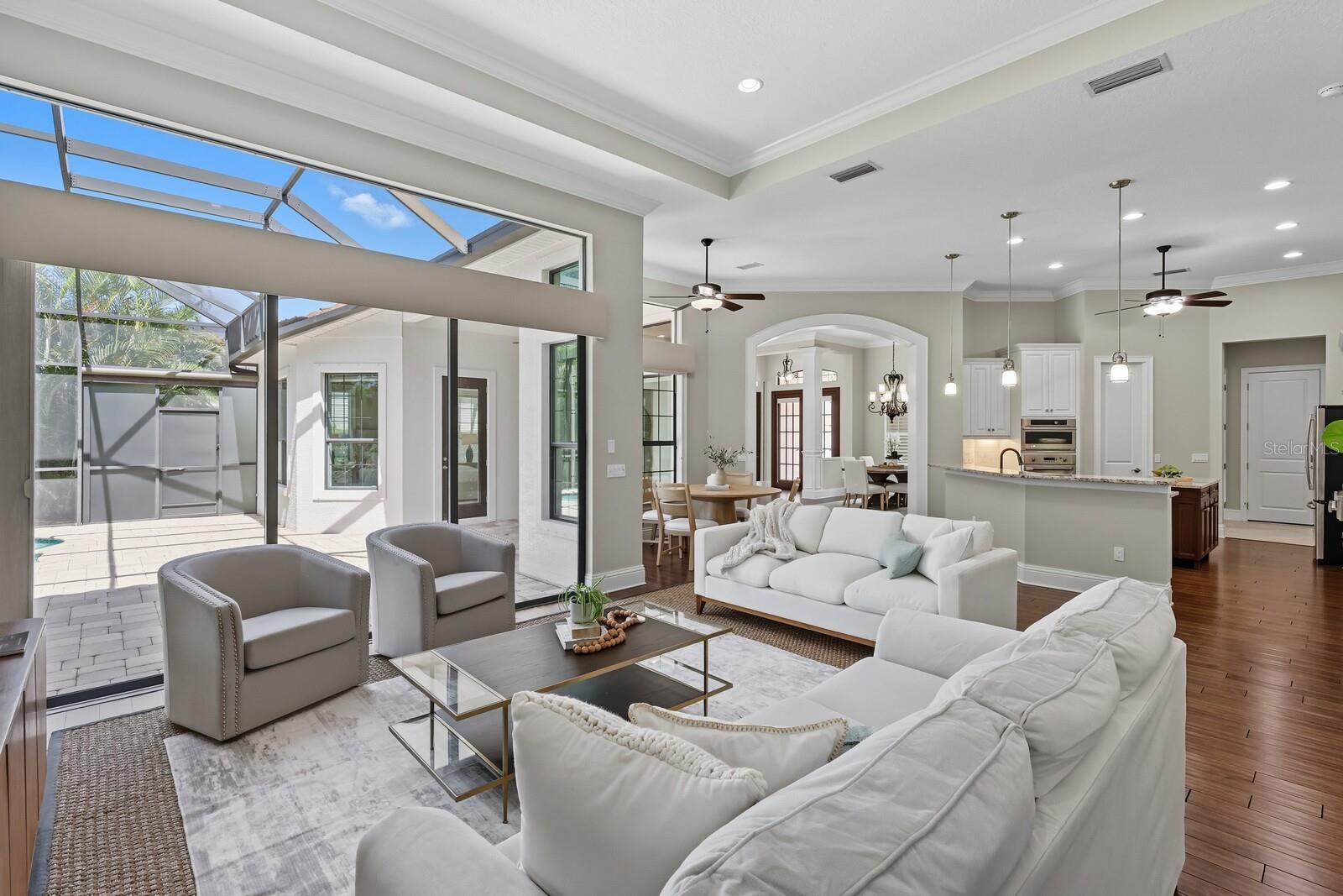 LAKEWOOD RANCH COUNTRY CLUB - Residential