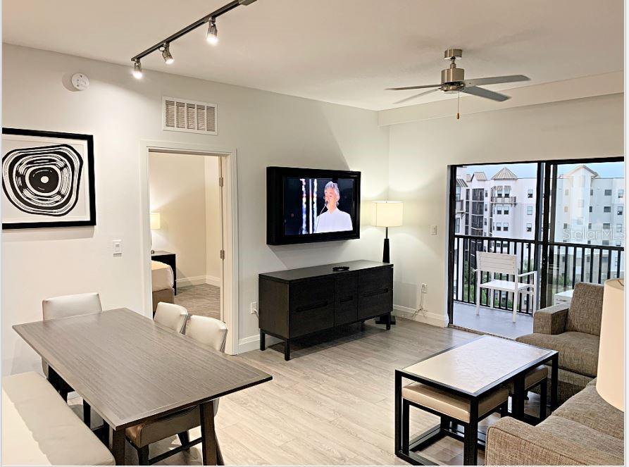 GROVE RESORT - Residential