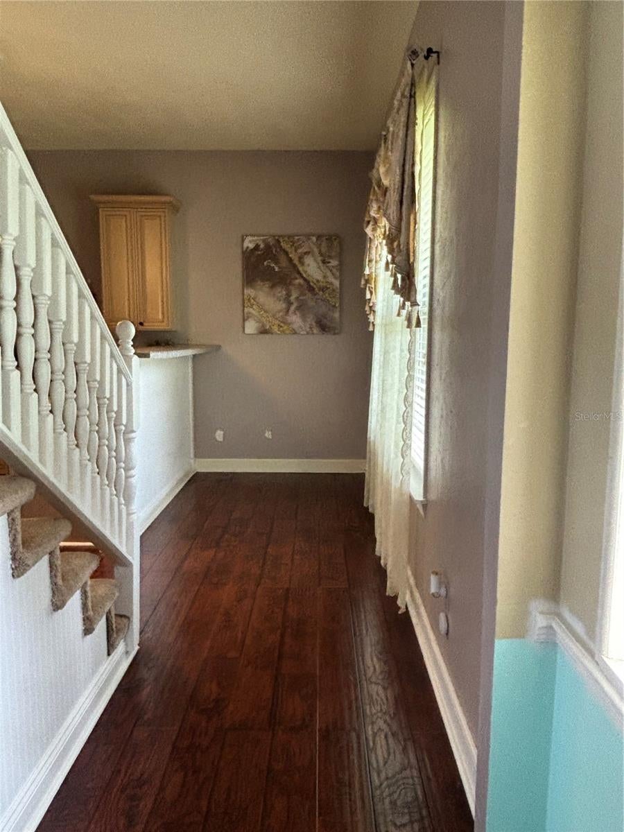Photo of 525 SE 61st Court, Ocala, FL 34472 (MLS # OM725327)