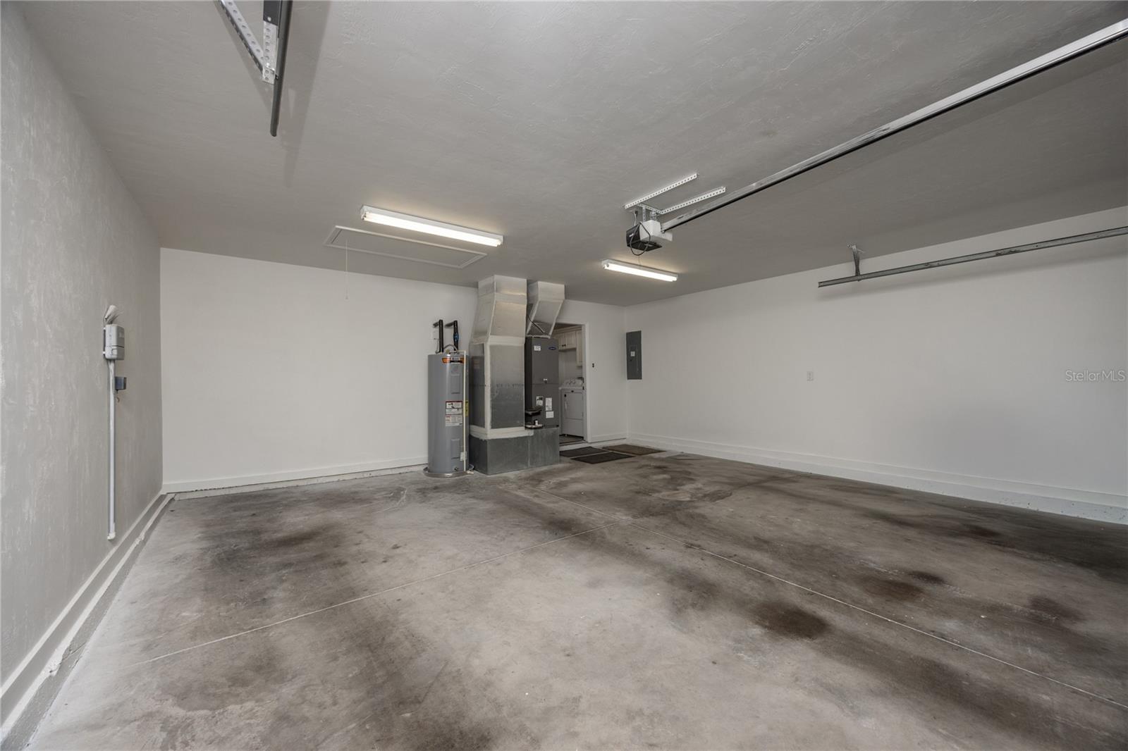 BRANDY GLENN AT T C REP - Residential